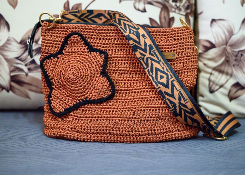 Ръчно плетени дамски чанти