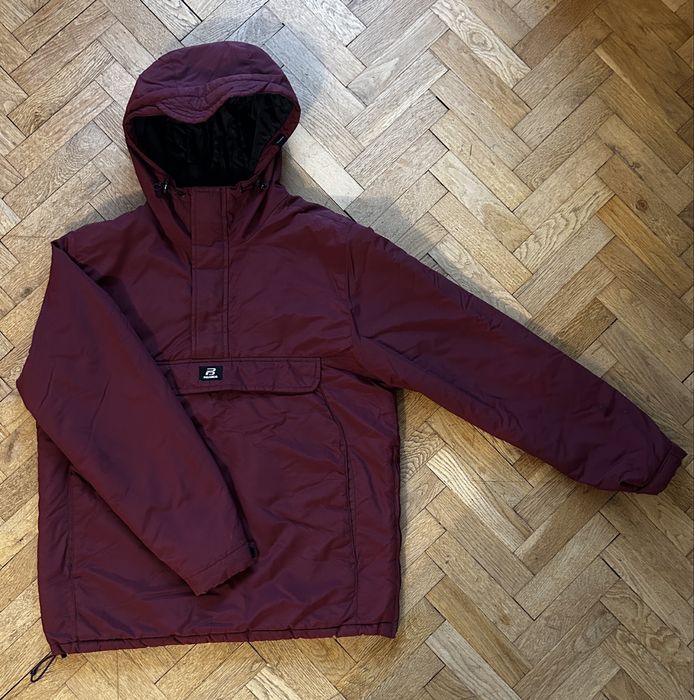 Зимно яке тип анурак