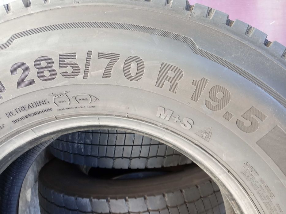 4 товарни гуми 285/70R19.5 Continental Hybrid HD3 146/144M M+S DOT2020