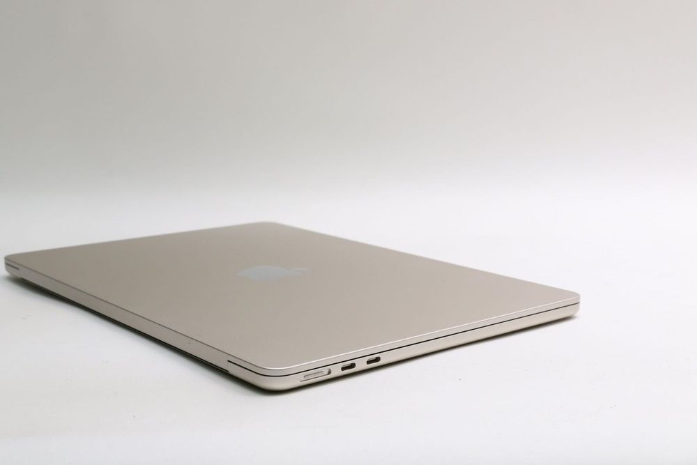 Macbook Air 13 M2 16/256 Starlight