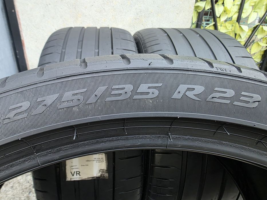Vând  trei anvelope de vara pirelli  275 35 23 cu 315 30 23  dot 2222