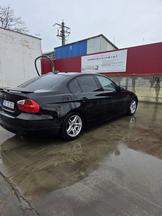 De vânzare BMW seria 3  E 90