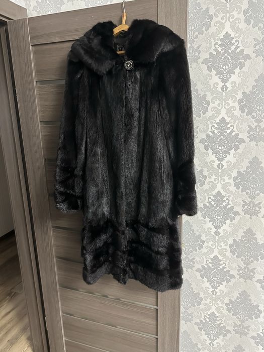 Продам Шубы норковые