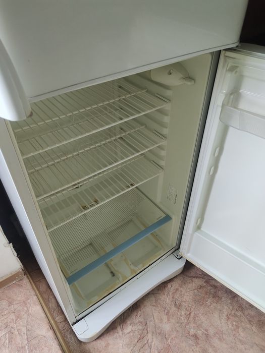 Продам холодильник в рабочим состоянии