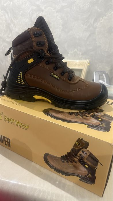 СИЗ,   рабочие ботинки , новые