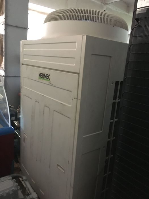 Unitate exterioara aerconditionat model AERMEC
