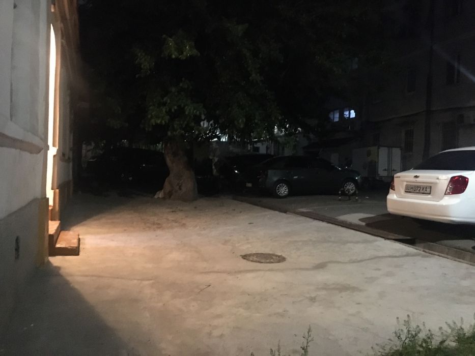 1,96 sotuvli uy , Komolon mahalla , orientir Milliy bog metrosi