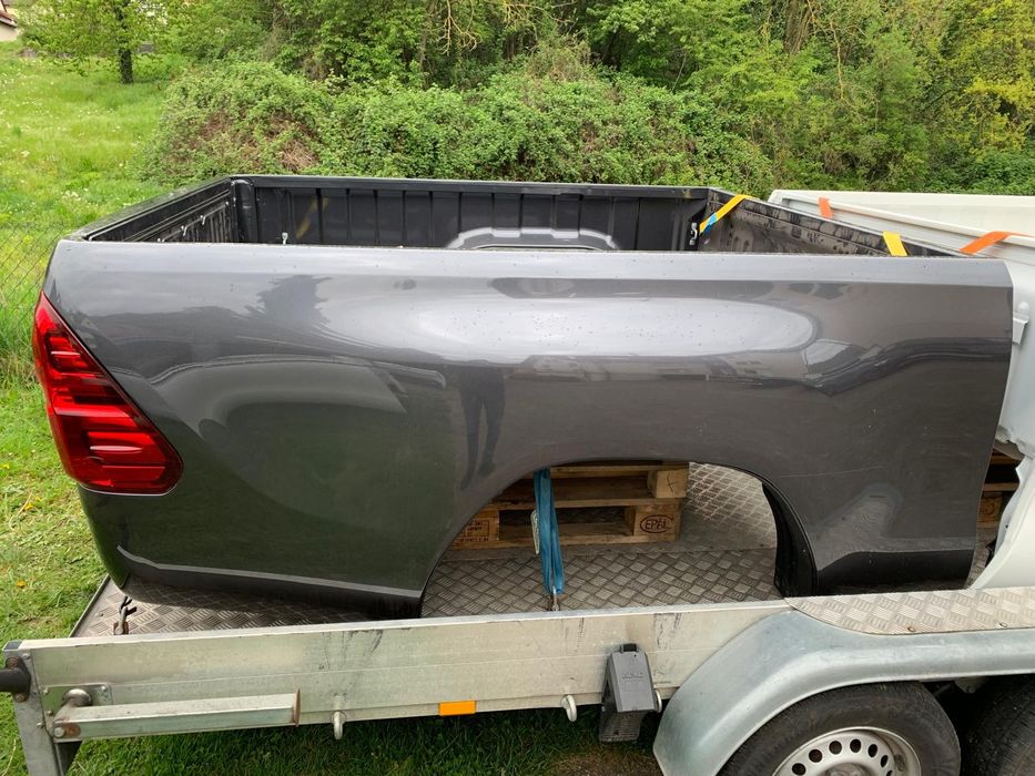 Toyota Hilux Extra Cab каросерия, товарна част