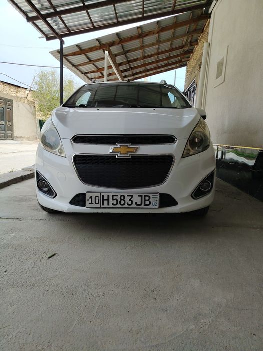 Продаëтся Spark автомат.