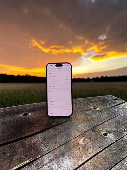 iPhone 15, Pret 2200 lei