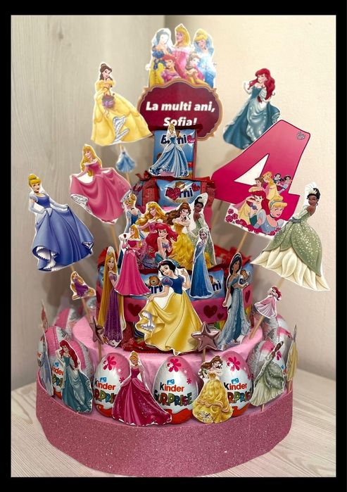 Tort cadou din dulciuri