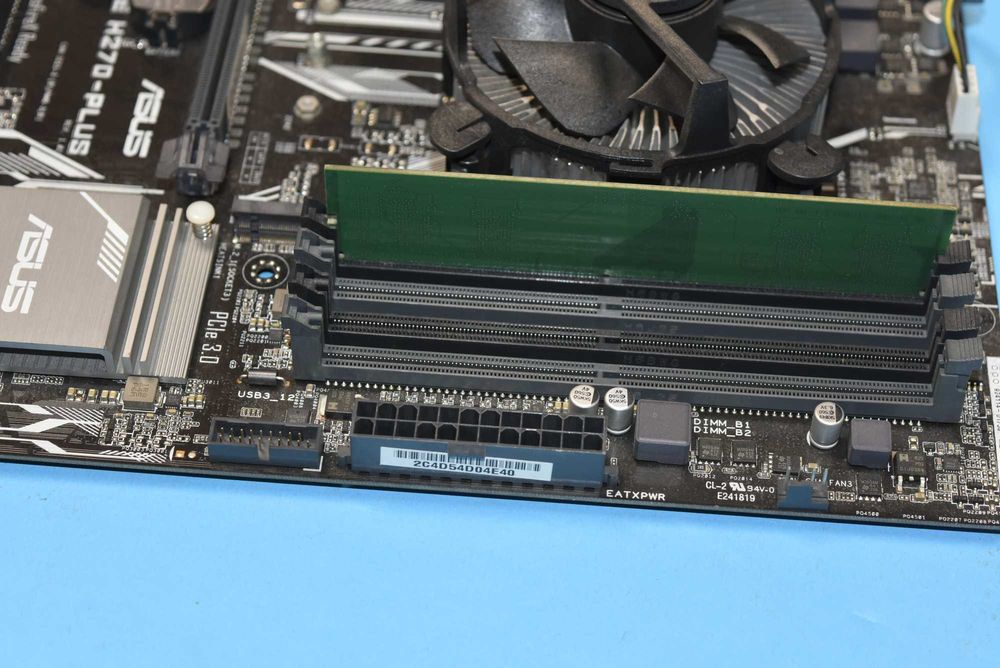 Дъно процесор памет и охладител - Asus Prime H270-Plus 1151 Socket Celeron G3900 4 GB DDR4 + Cooler