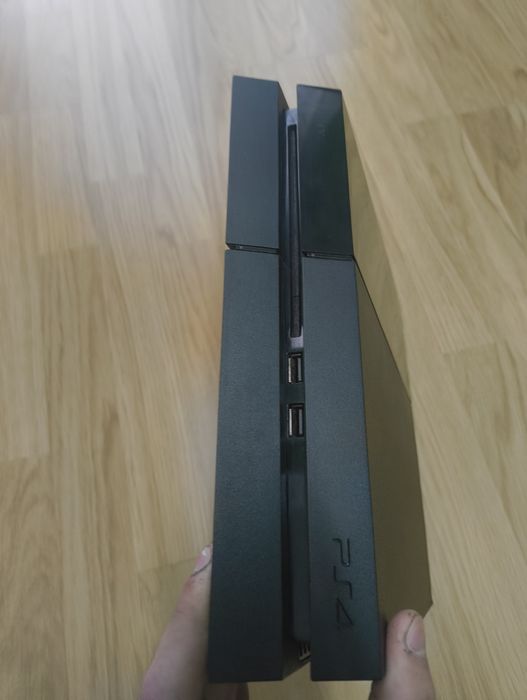 ps4 pentru piese