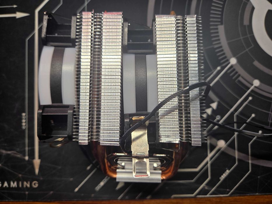 CPU cooler marca Delefun