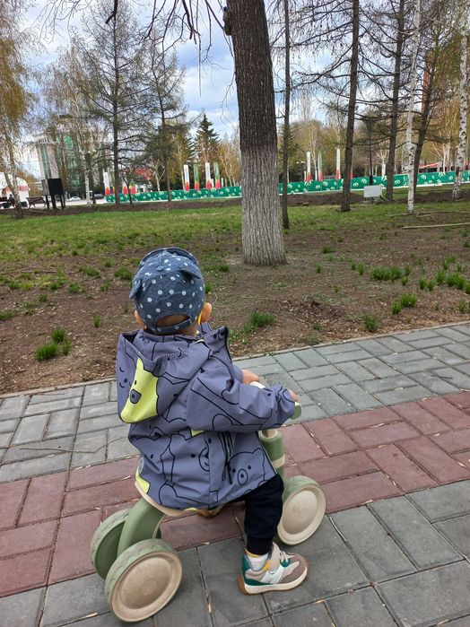 Детский беговел 1-3 года