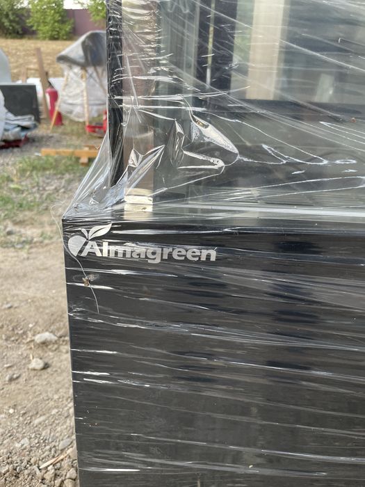 Холодильник витринный