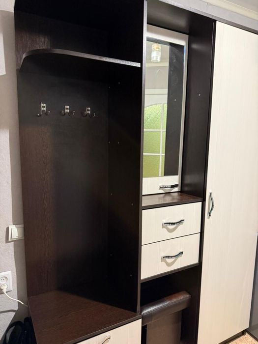 Продам мебель для прихожей