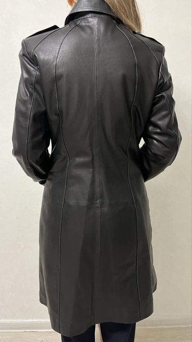 Куртка кожаная осенняя