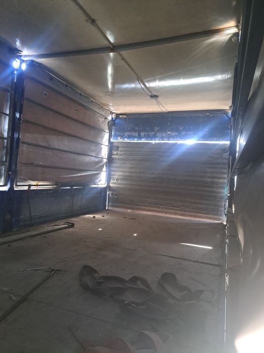 Каросерия с падащ борд за Мерцедес 814