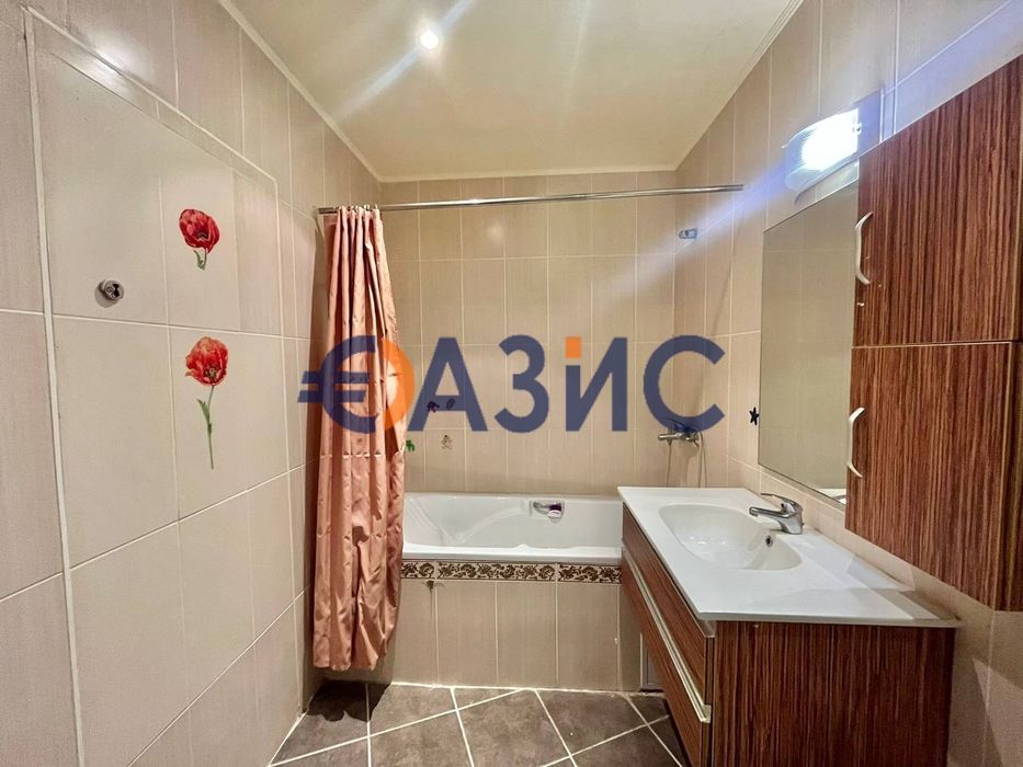 Просторно студио в комплекс Свети Георги, 55 кв. м., Свети Влас,