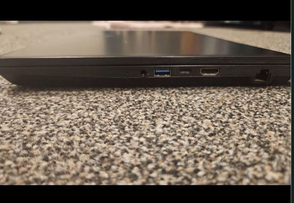 Vand doar azi 15 milioane laptop gaming MSI Katana gf66 i51140H RTX 3060 6 ram 144 Hz