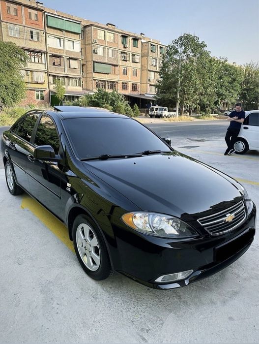 Jentra qora 13 500$