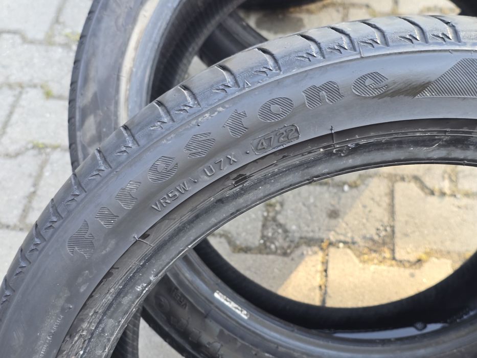255 40 19 Firestone