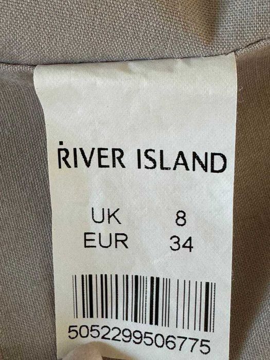 Пола River Island с 3D флорална дантела