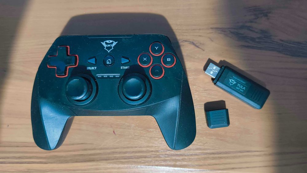 Безжичен контролер Trust GXT 545 Yula за PC