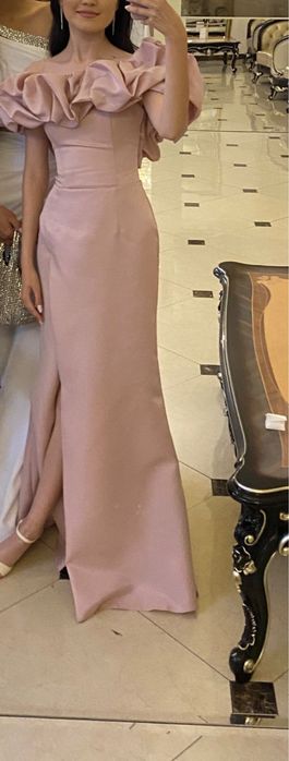 Прлдам вечернее платье!