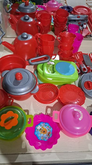 Продаётся детская посуда