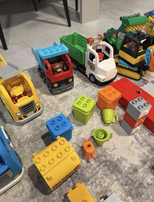 Lot aproximativ 12 kg lego duplo