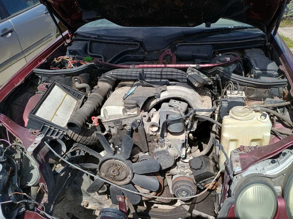 Продавам части за Mercedes-Benz 290 (1996-1997 г.)