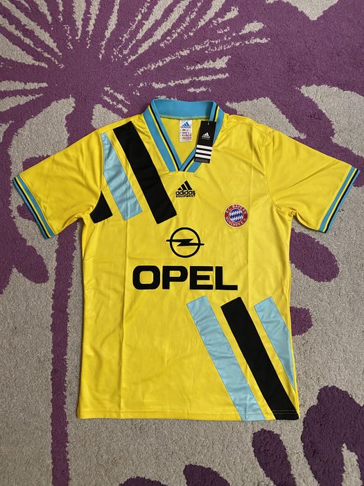 Промо цена! Ретро тениски Байерн Мюнхен Bayern Munchen