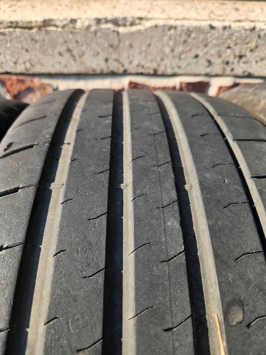 255/40/19 DOT- 4525 Bridgestone