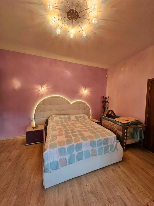 Продава се Къща в Елена - 860 кв.м за 1779 €/кв.м - Снимка #6