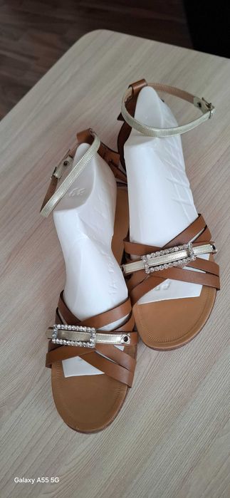 Sandale piele , noi , m 40