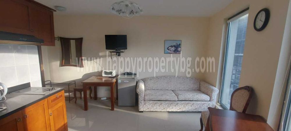 Продава се Двустаен апартамент в к.к. Слънчев бряг - 57 кв.м за 1044 €/кв.м - Снимка #3