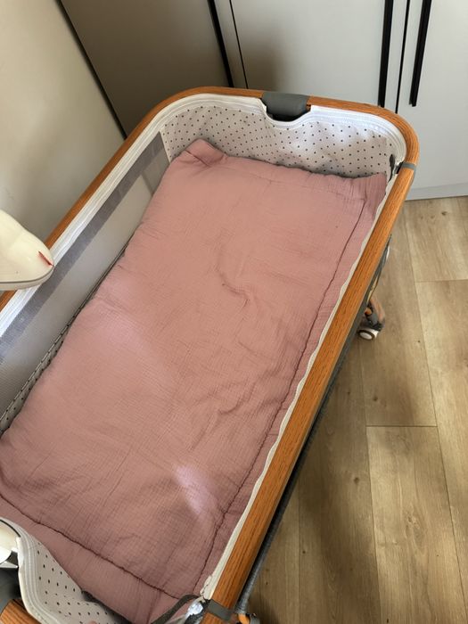 Продам Манеж кровать