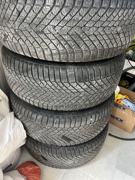 Джанти с гуми за Audi RSQ8  23 цола