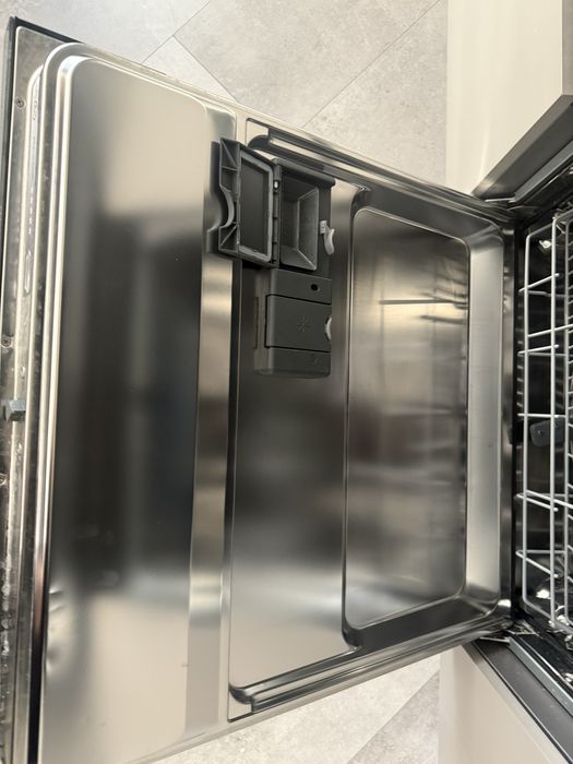 Посудамойка Electrolux