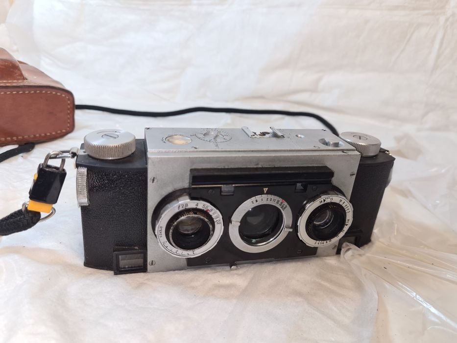 Ретро 3D фотоапарат Stereo Realist