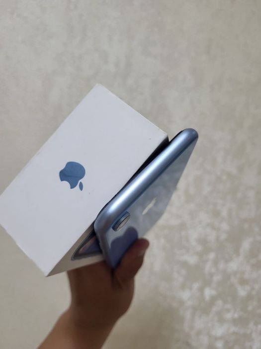 Iphone XR 64Gb 79% очилмагаг