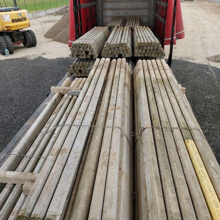 Vând stâlpi de beton!