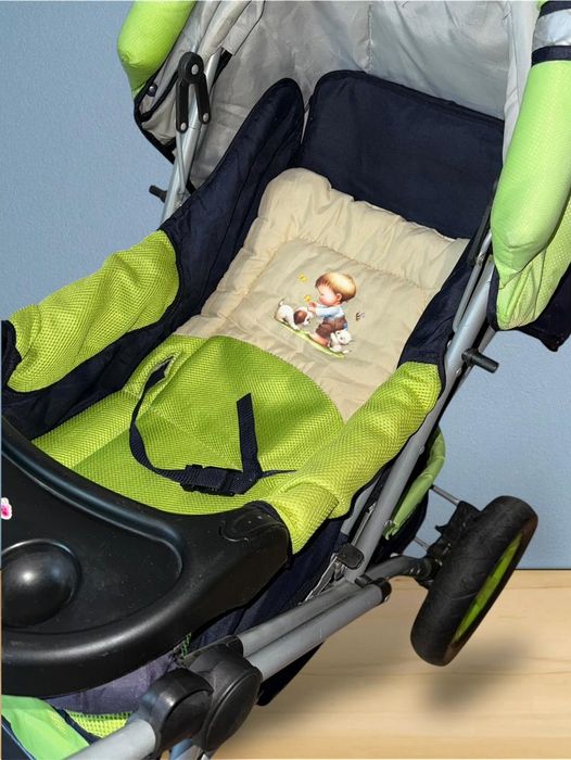 Продам детскую коляску