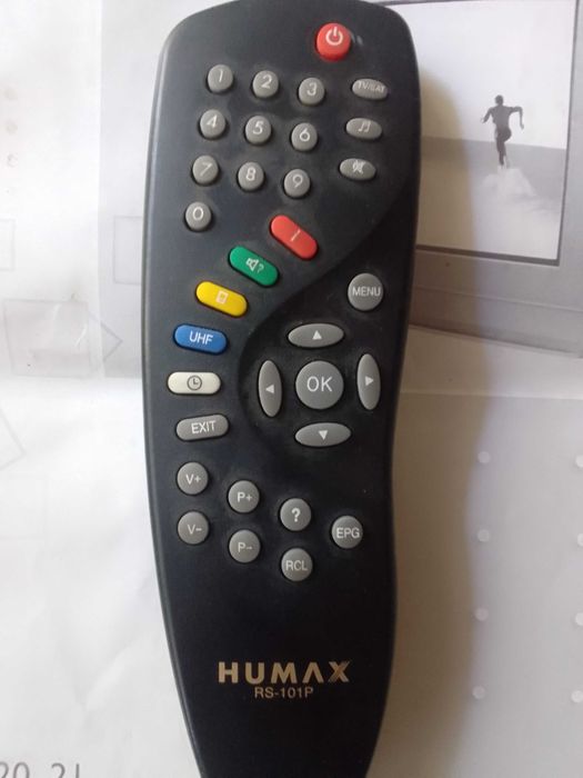 Пульты разные телевизор, медиа, тюнер, кондиционер