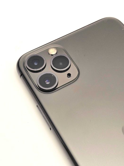 Grey iPhone 11 Pro Max 512GB