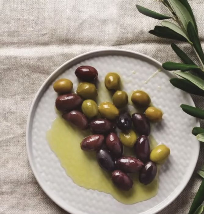 Ulei de măsline extravirgin Grecia  3L / 5L PRESAT LA RECE produs Premium, aciditate 0,4%