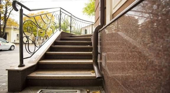 Фасадная гранитная плитка, облицовочный камень, гранит