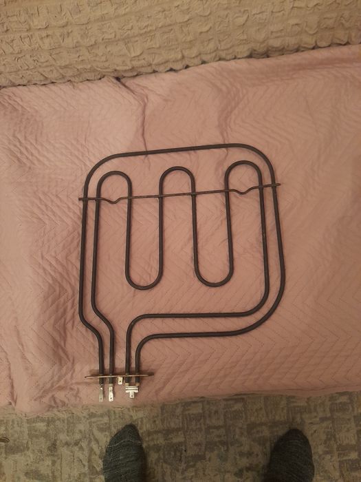 Тен от электрической духовки